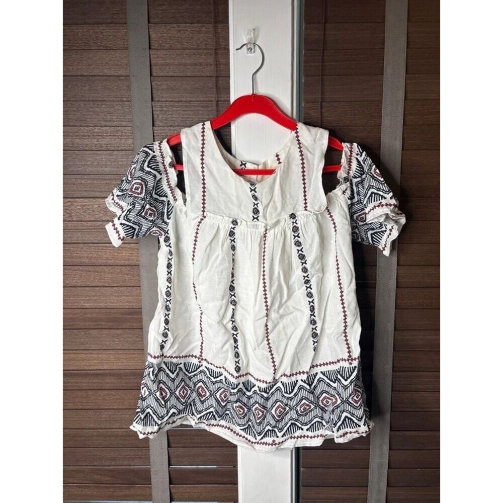 Freeway Women’s Boho Embroidered Peasant Tunic White Navy Flutter Sleeve Small